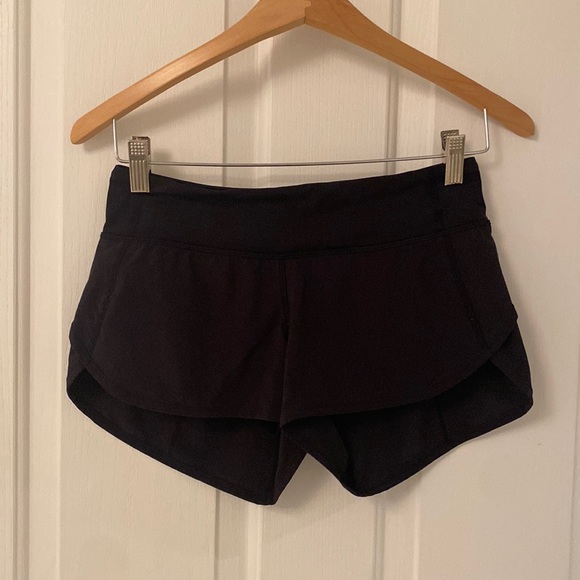 lululemon athletica Pants - BLACK SPEED UP SHORT 2.5”